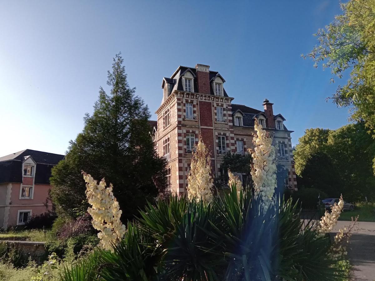 Residence Services Chateau Saint Pierre Oursin Vimont Luaran gambar